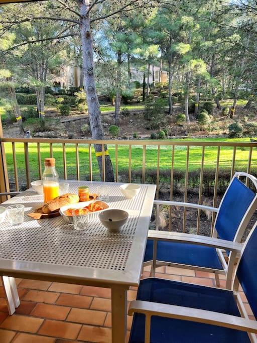 Appartement Tout Confort, Piscine Et Acces Plage Sanary-sur-Mer Eksteriør bilde